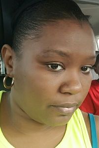 Meet your Posher, Cynthia