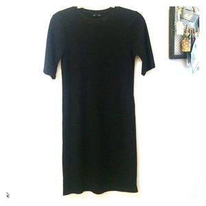 Ribbed black midi dress