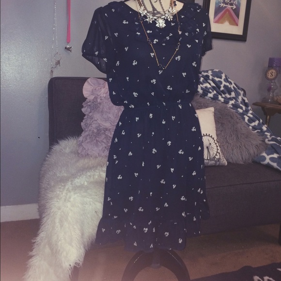 Mimi Chica Navy/White Floral Dress