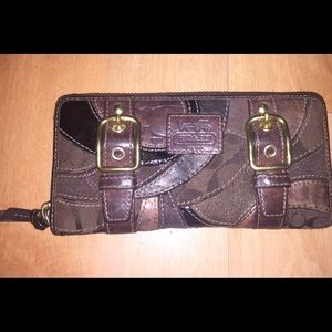 Authentic Coach wallet