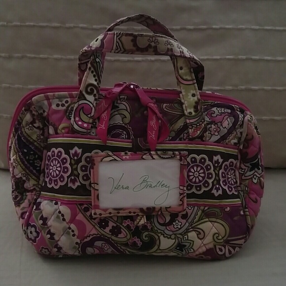 VERA BRADLEY LUNCHBOX (VERRY BERRY)