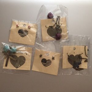 BRANDY MELVILLE JEWELRY
