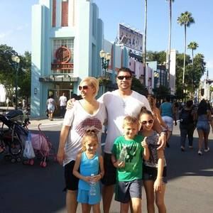 Meet your Posher, Ray