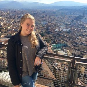 Meet your Posher, Emma