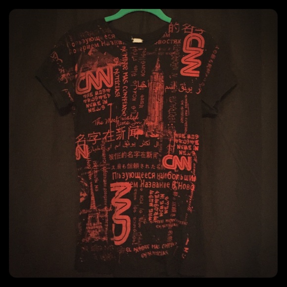 Black CNN fitted Tshirt