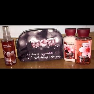 Victoria's Secret travel bag