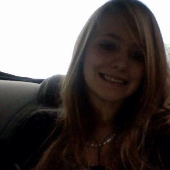 Meet your Posher, Brittney - Picture 1 of 1