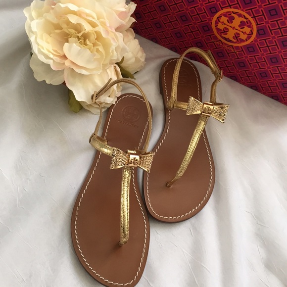 Tory Burch Shoes - ✨HOST PICK✨Tory Burch bow thong sandals