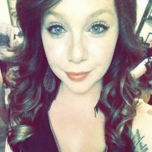 Meet your Posher, Mackenzie