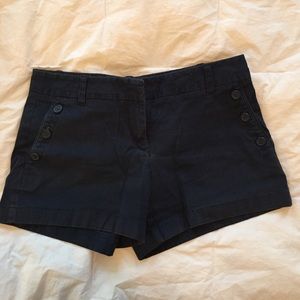 Navy blue Vineyard Vines shorts