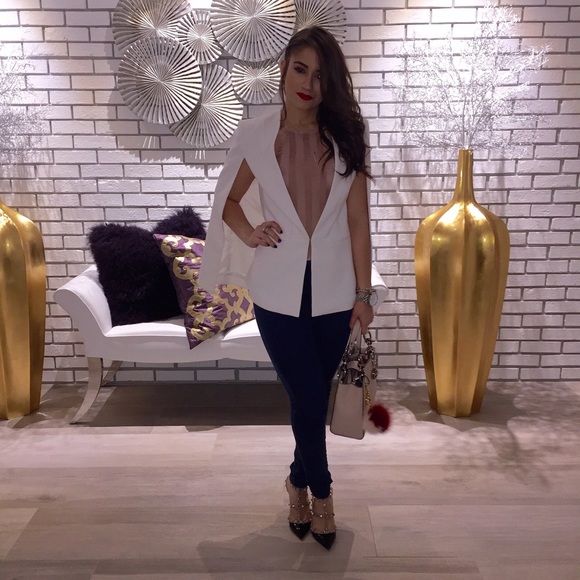 ✨NEW! Mesh and velvet bodysuit - Picture 2 of 3