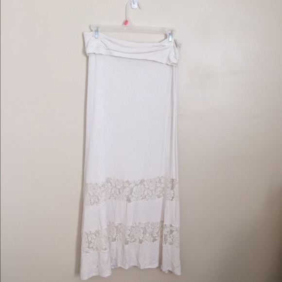 Rue 21 lace maxi skirt
