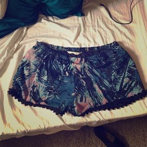 Vanilla Star floral shorts