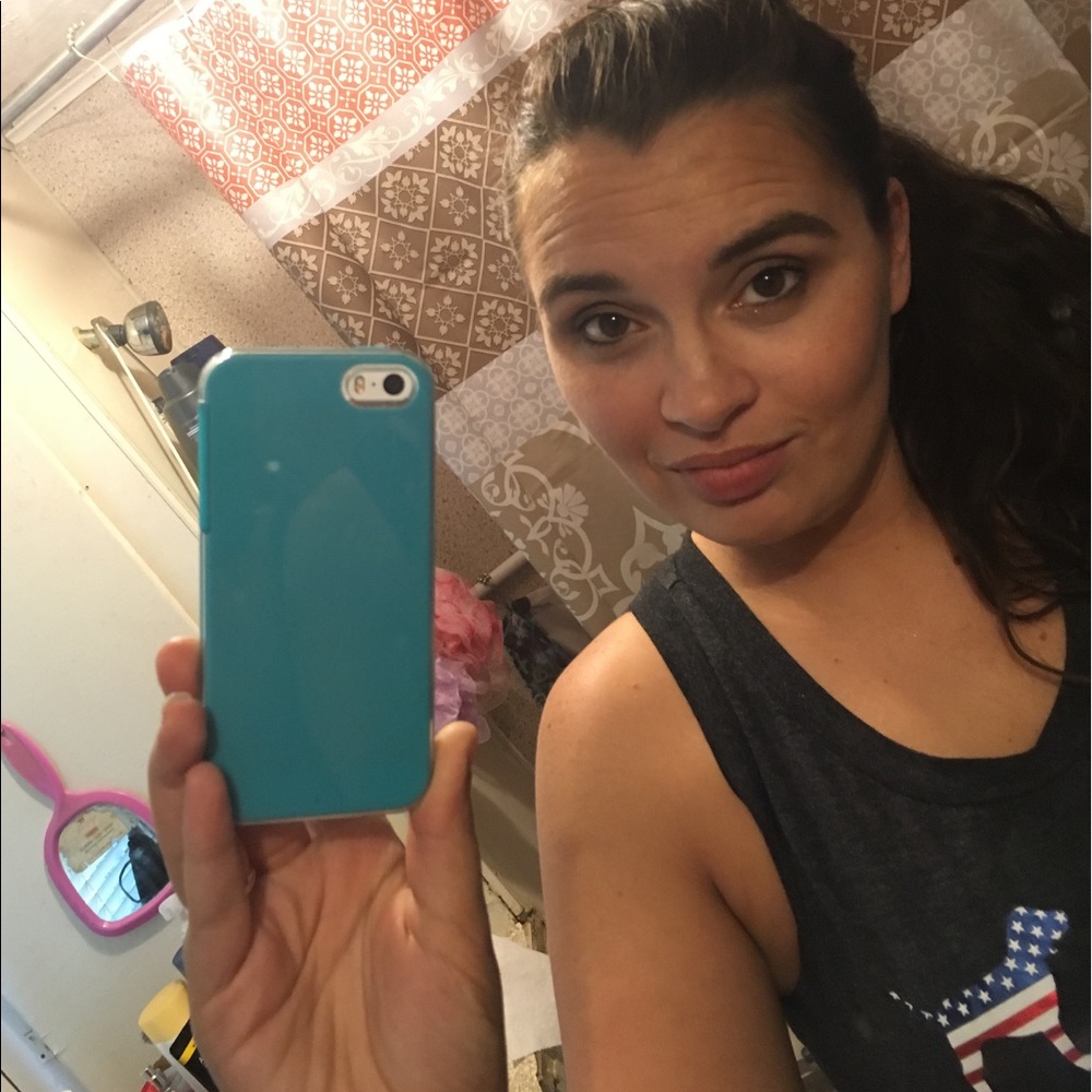 Meet your Posher, Amanda