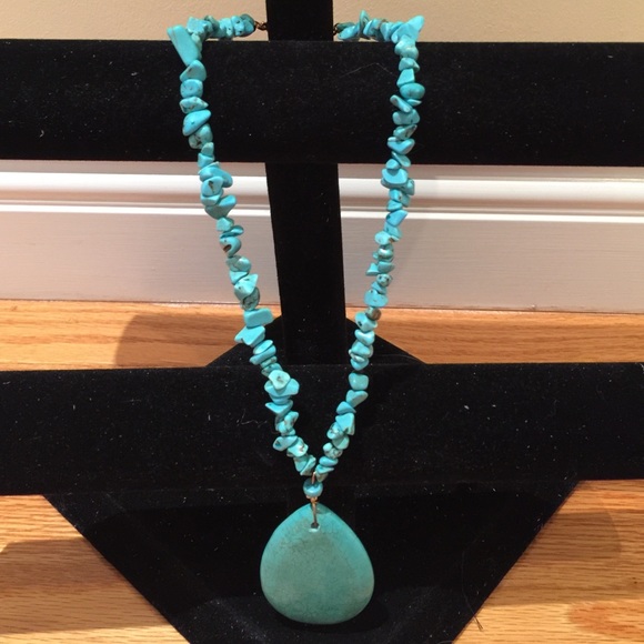 Costume Jewelry Necklace