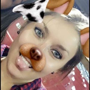 Meet your Posher, Kaitlyn