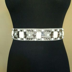 Loft waist belt.