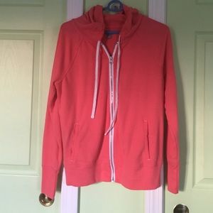aerie zip up!
