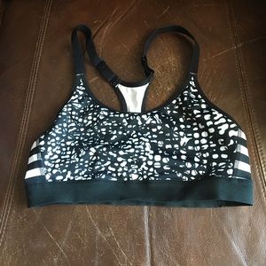Medium black & white sports bra