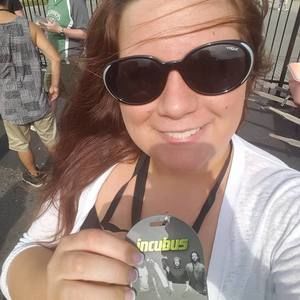 Meet your Posher, Holly