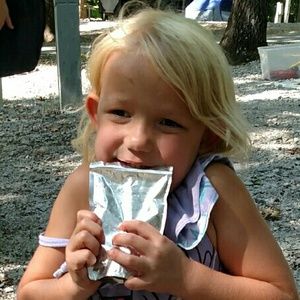 Meet your Posher, Kendra