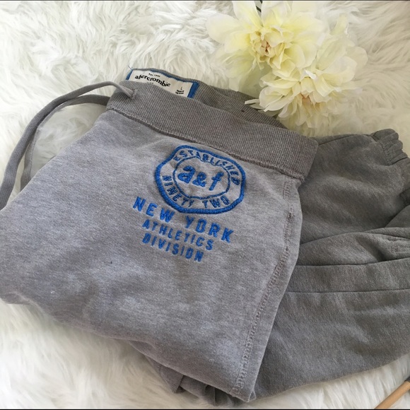 A&F Gray Jogger Sweatpants