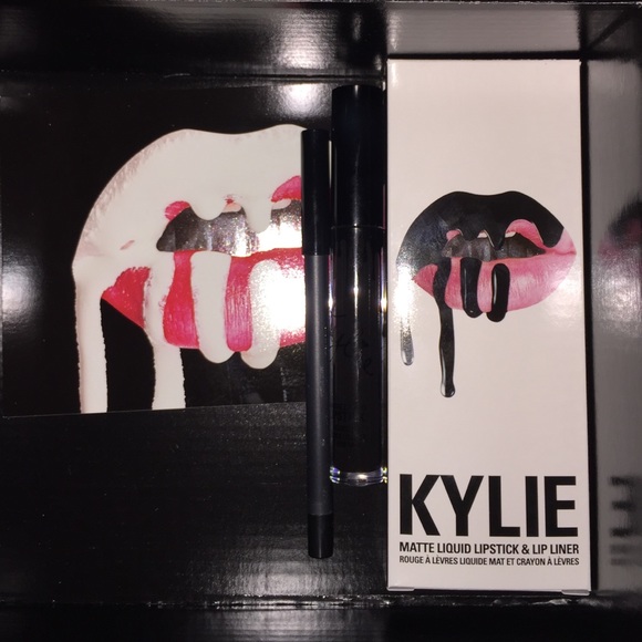 Dead of Knight Kylie lip kit ♠️💗