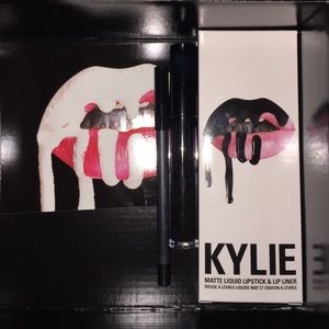 Dead of Knight Kylie lip kit ♠️💗