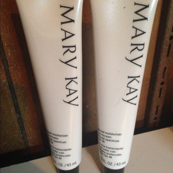 Mary Kay Tinted Moisturizer