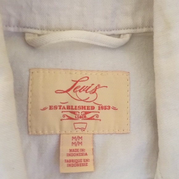 Levi's Jackets & Blazers - White Levi Vest (Denim)
