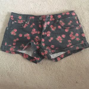 Funky black denim floral shorts