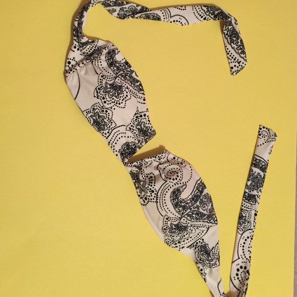 Bathing suit top