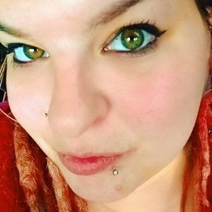 Meet your Posher, Ivy