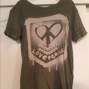 Olive green graphic tee