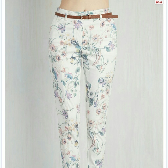 ModCloth "Situationally Savvy Pants in Wildflower"