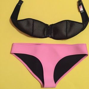 Bathing suit top and bottoms