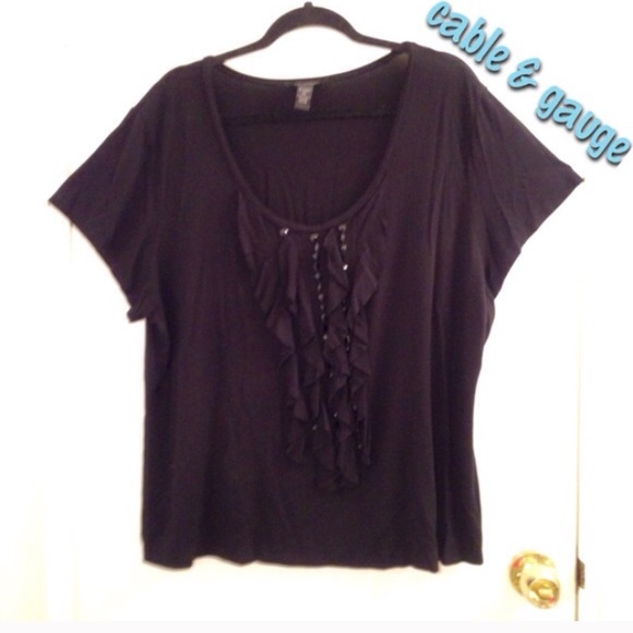 Cable & Gauge Short Sleeve Tee with Ruffles