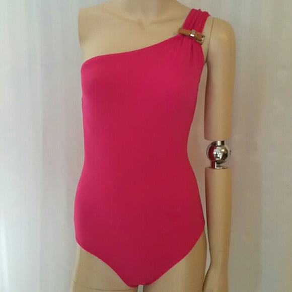 NEW! MICHAEL KORS One-Shoulder One-Piece - Picture 2 of 4