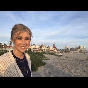 Meet your Posher, Megan