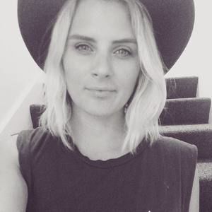 Meet your Posher, Kara