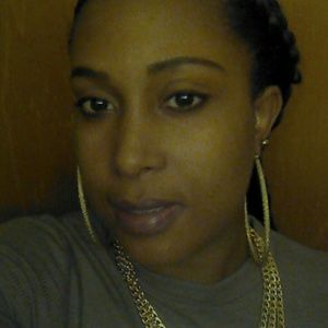 Meet your Posher, Tia