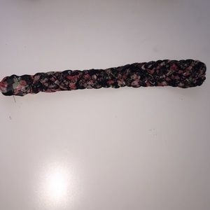 flower head band (never used)
