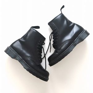 Dr. Martens 1460 Mono 8-Tie Lace Up Black Boots