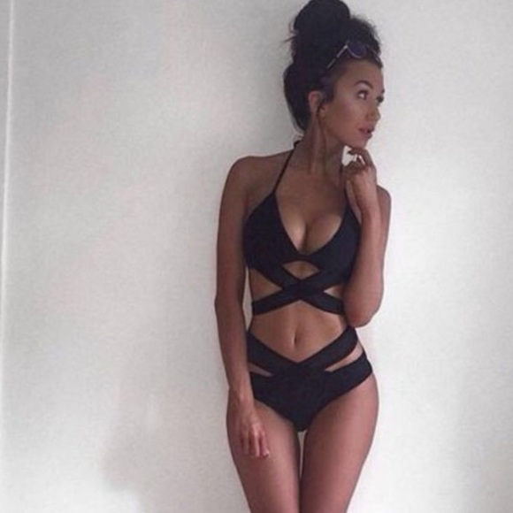 Sexy hollow out High waisted bikini