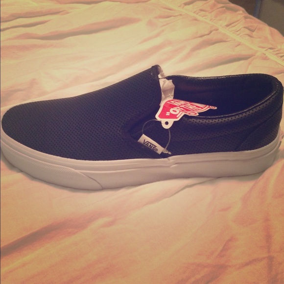 BRAND NEW, slide on vans, black