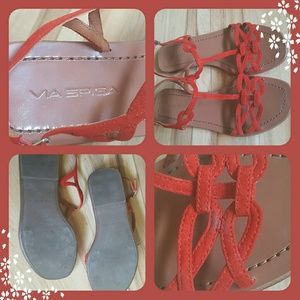 VIA SPIGA Red suede sandals!