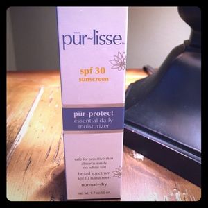 NIB Purlisse SPF 30 Pur-Protect moisturizer