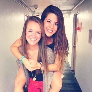 Meet your Posher, Victoria