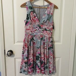 BB Dakota Flower Dress