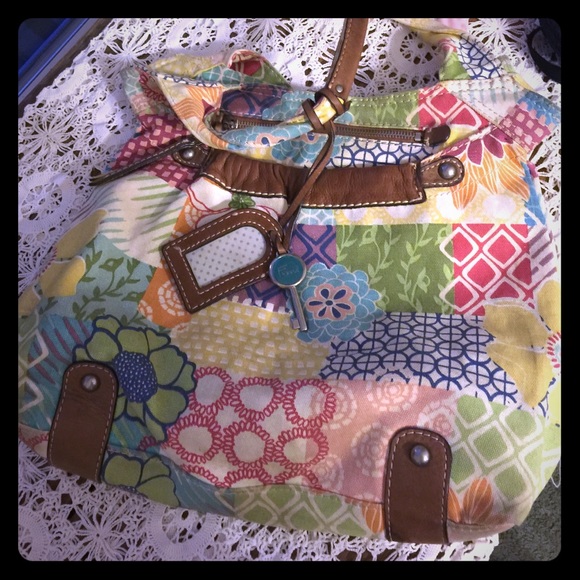 Fossil purse